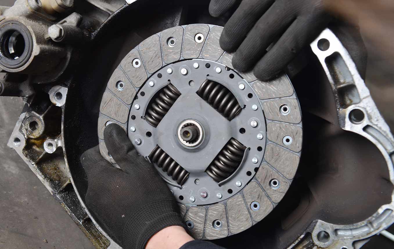 Clutch Replacement Cost — How Much &amp; What To Expect